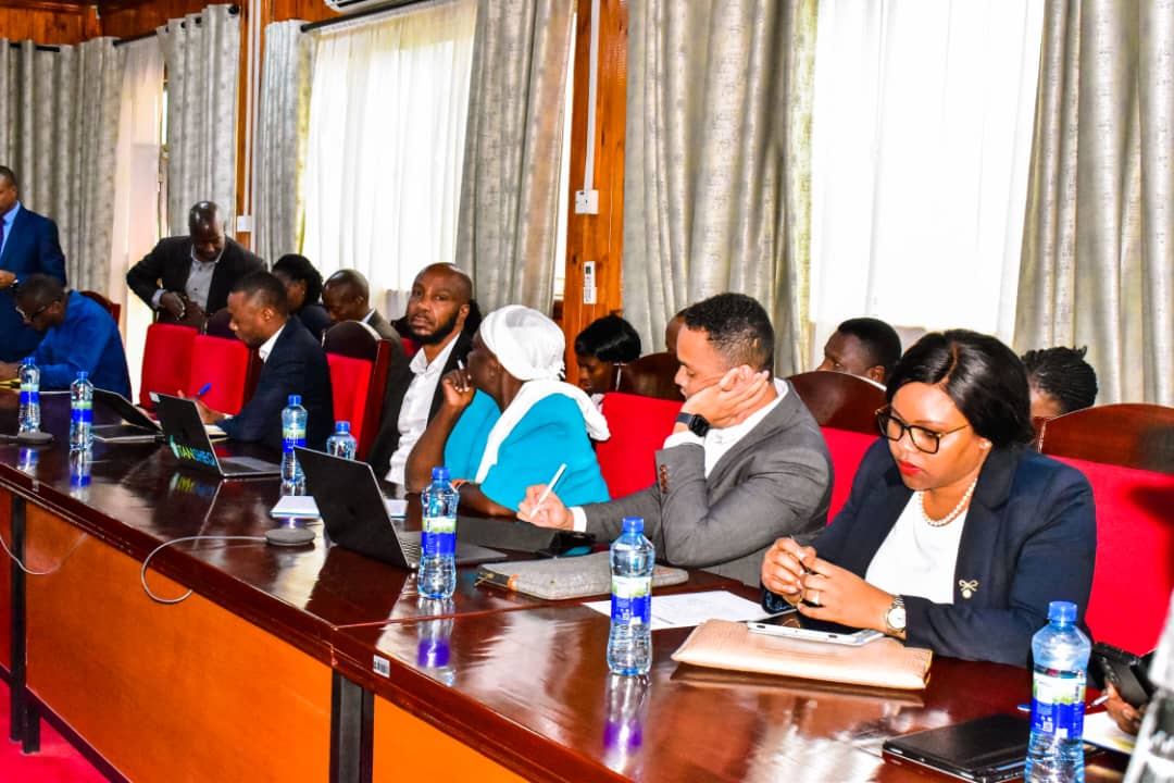 DKT. Yonazi Azitaka DMG na TANSHEQ Kutekeleza kwa Wakati Upembuzi Yakinifu wa Ununuzi wa Meli za Uvuvi Bahari Kuu